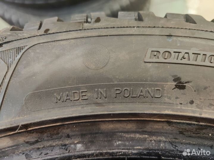 Goodyear Ultra Grip Ice Arctic 2 235/45 R18