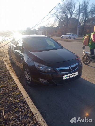 Opel Astra 1.6 МТ, 2011, 158 000 км