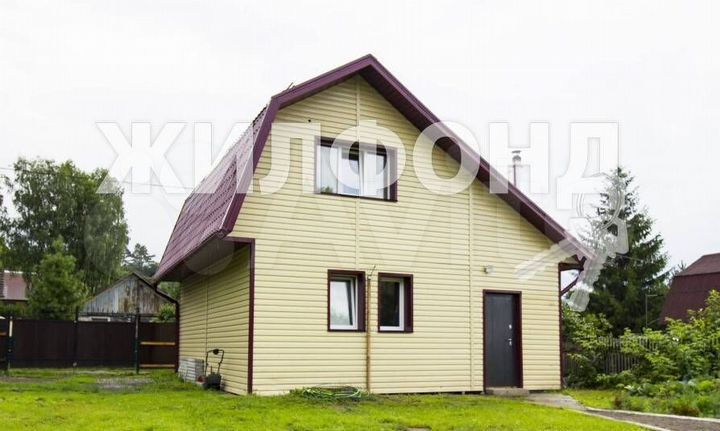 Дом 57,3 м² на участке 5,8 сот.