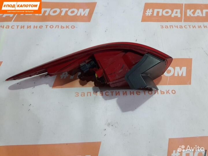 Фонарь задний правый Kia Sportage 4 2017 92402-D90