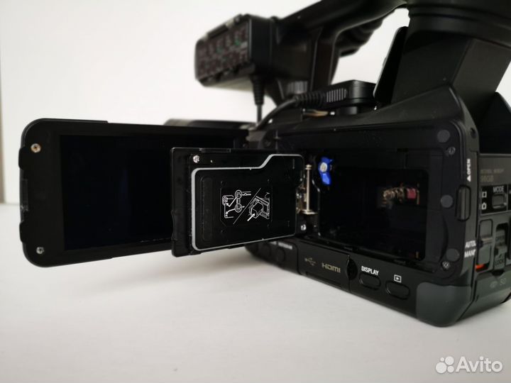 Sony HXR-NX70P