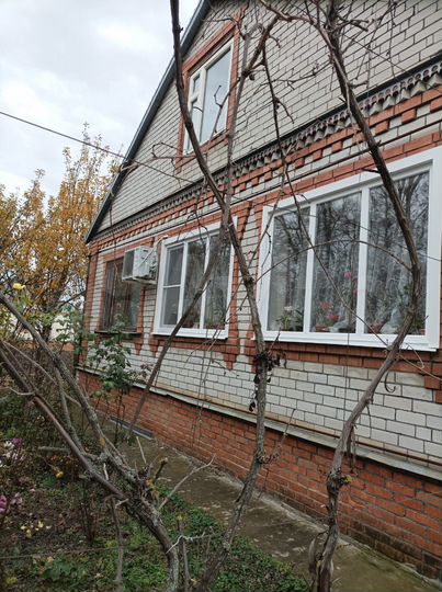 Дом 131 м² на участке 13 сот.