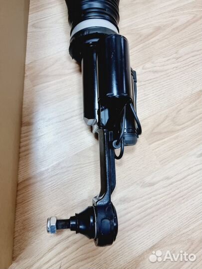 Пневмостойка Мерседес S-class 221