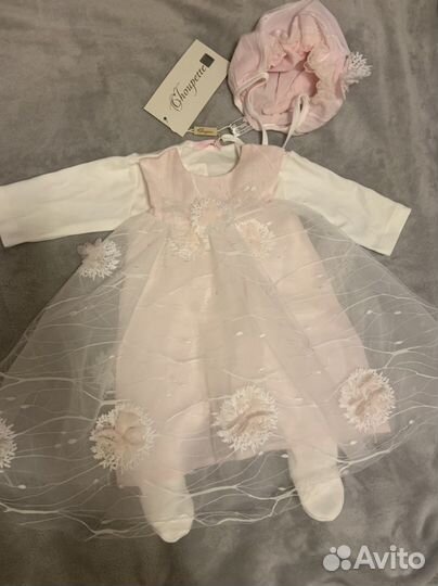 Комплект на выписку для девочки