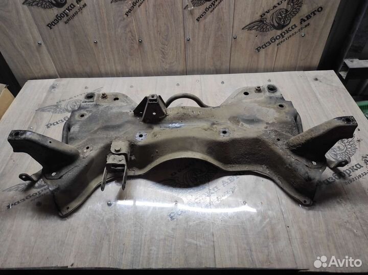 Подрамник балка подмоторная Peugeot 206