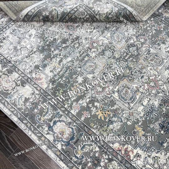 Ковер современный