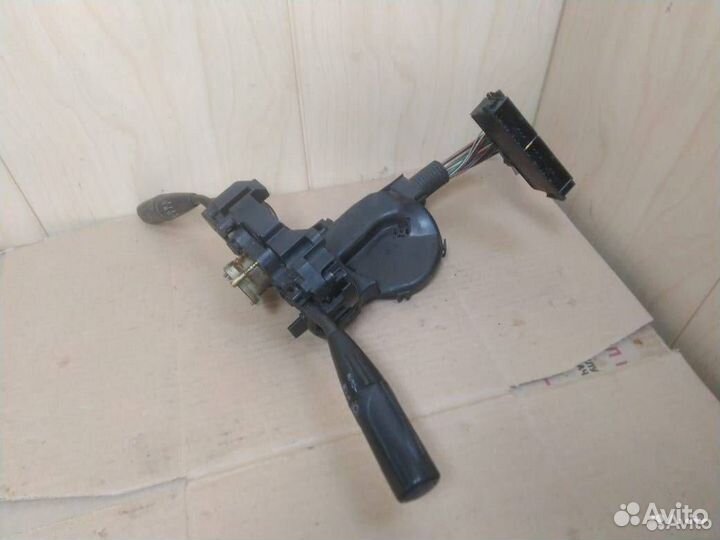 Переключатель подрулевой (стрекоза) Toyota Crown