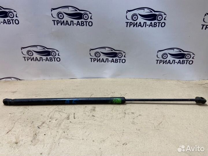 Амортизатор багажника Astra J