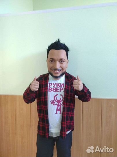 Белый медведь.Звезды.Ростовые куклы.Поздравление