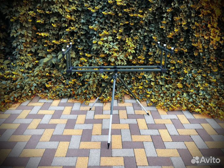 Род Под на 3 удилища