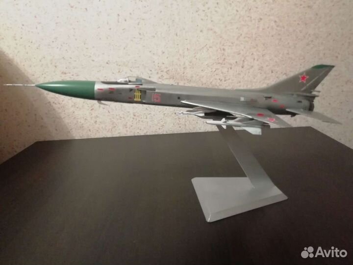 Модель самолёта Су-15