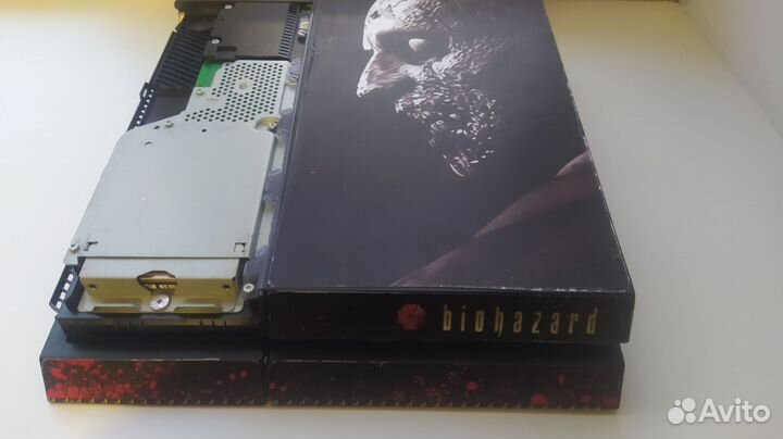 Продам ps4 fat 500