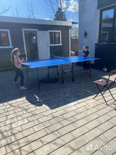 Теннисный стол для помещения