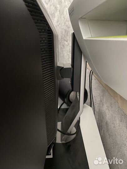 Монитор dell 32
