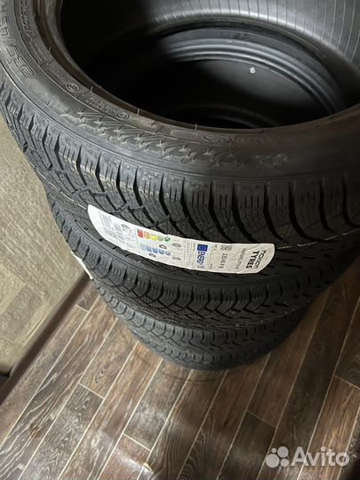 Nokian Tyres Hakkapeliitta R5 235/45 R18 98T