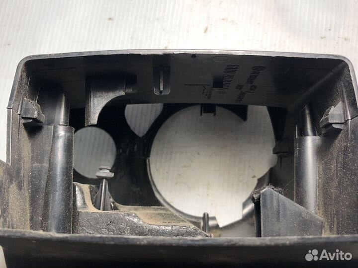 Пластик рулевой колонки Polo MK 3