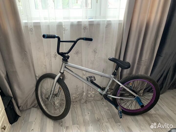 Трюковой велосипед бмх