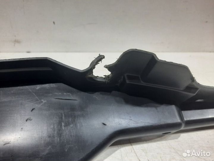 Кронштейн бампера задний Nissan Note E11 2006-2013