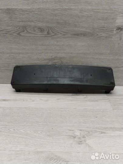 Накладка номерного знака передняя Mercedes Clk