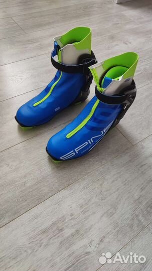 Лыжные ботинки Spine concept skate pro 297