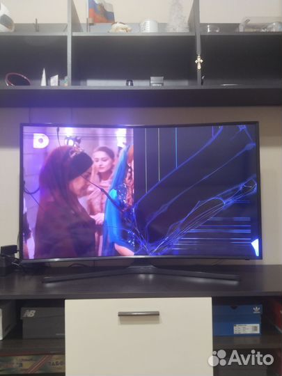 Телевизор samsung SMART tv