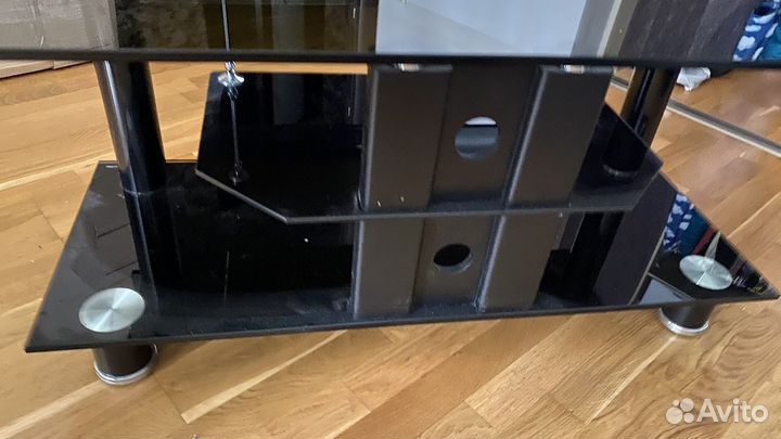 Подставка под тв из каленного стекла