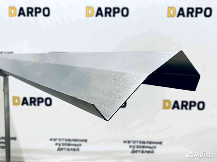 Пороги для Toyota Camry 2001-2006 (XV30)