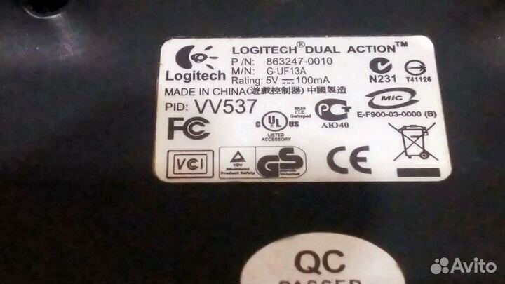 Геймпад Logitech Dual Action