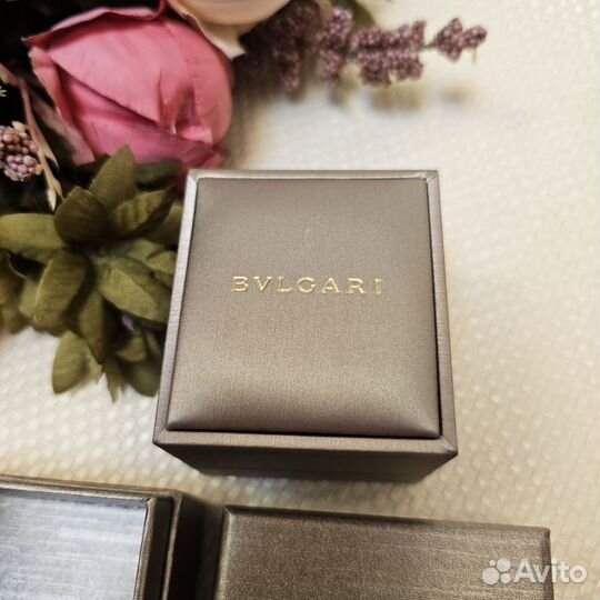 Коробка Bvlgari для кольца