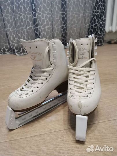 Коньки фигурные для девочки Risport Excellence