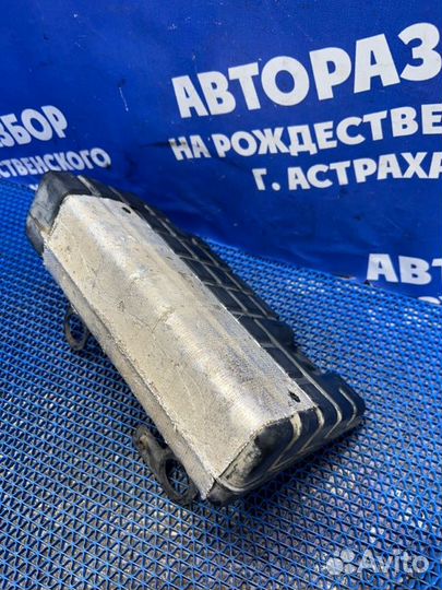 Резонатор воздушного фильтра Dodge Neon 1 седан