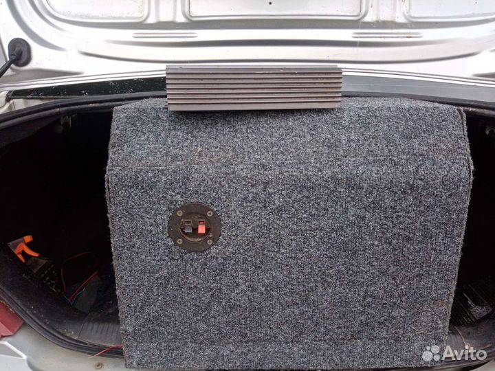 Продам сабвуфер. Автомобильный. Рабочее состояние