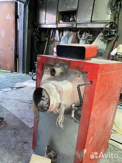 Твердотопливный котел viadrus