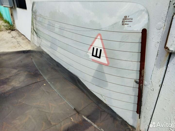 Заднее стекло ваз 2107