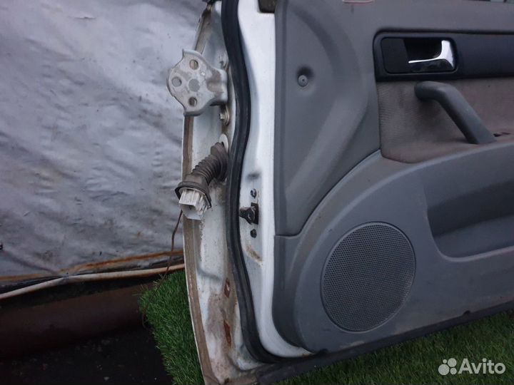 Дверь передняя правая Daewoo Gentra II