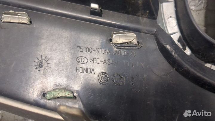 Решетка радиатора Acura MDX