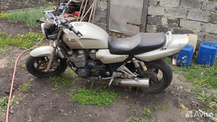 Yamaha xjr 1200