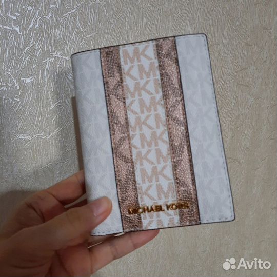 Michael Kors обложка оригинал