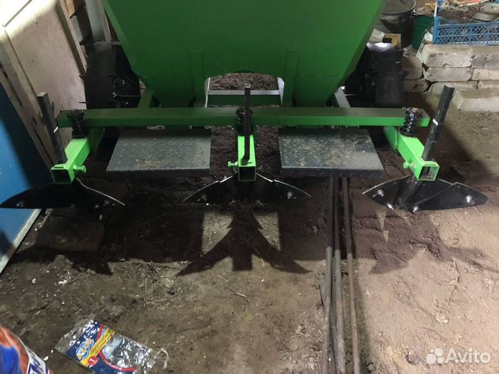 Картофелесажалка Kerland СТ-2, 2010