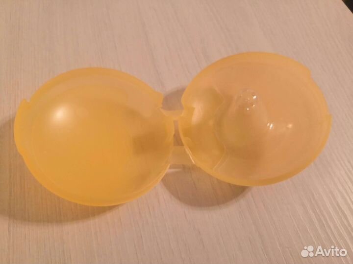 Накладки на грудь medela