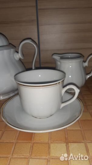 Чайник+молочник+чайная пара M&Z