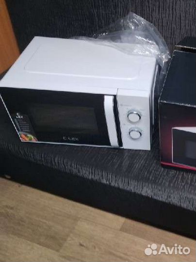 Микроволновка новая 20л