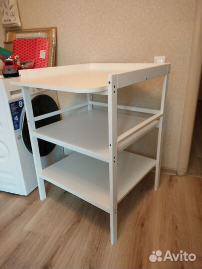 Пеленальный столик