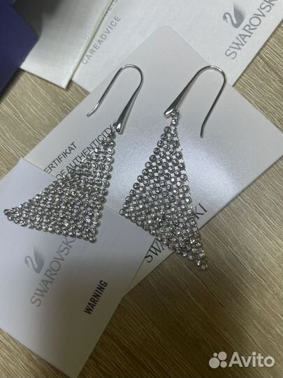 Swarovski серьги длинные Fit