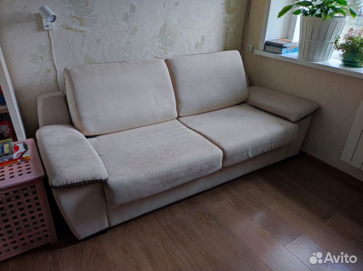 Диван IKEA замшевый