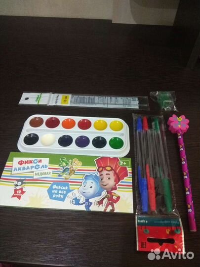 Набор письменных принадлежностей