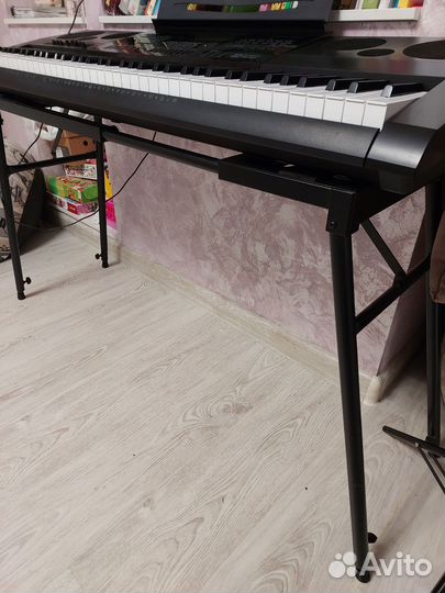 Синтезатор Касио casio WK-7600 в идеальн состоянии