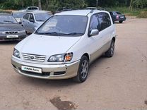 Toyota Ipsum 2.0 AT, 1997, 384 000 км, с пробегом, цена 650 000 руб.