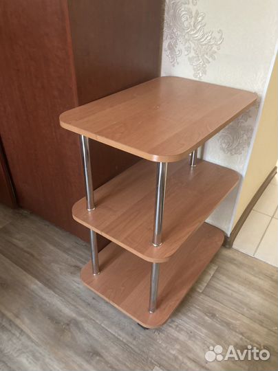 Мини стеллаж на колесиках