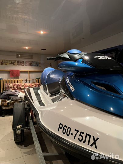 Продаю гидроцикл